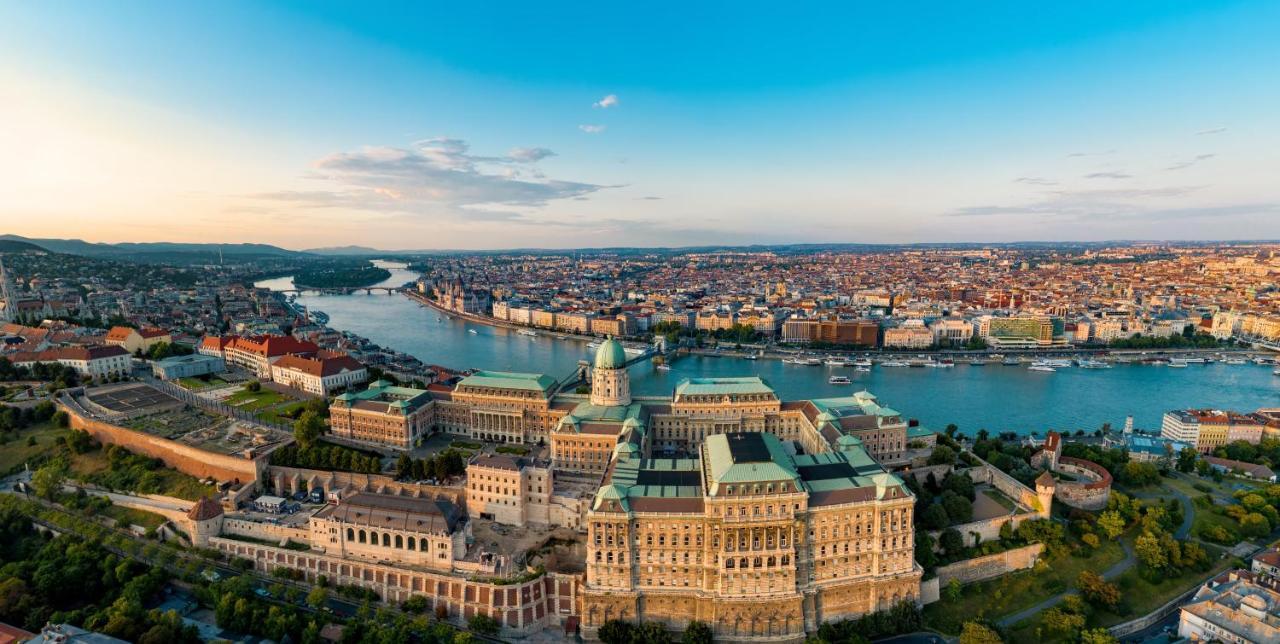 Premium Buda Castle Apartment Budapest Eksteriør billede